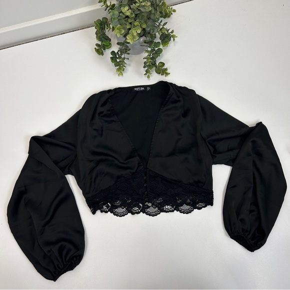 Nasty Gal Lace Long Sleeve Satin Balloon Sleeve Crop Top Black Size 8 - Picture 10 of 11